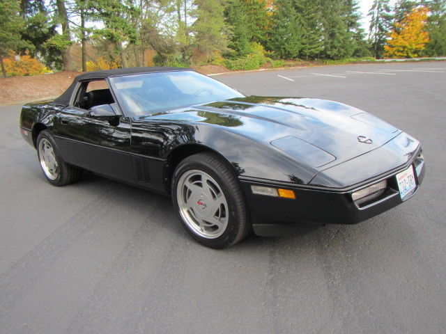 1989 Chevrolet Corvette CONVERTIBLE - photo 8