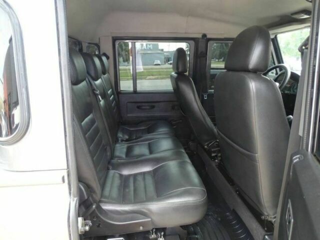 1989 Land Rover Defender 130 - photo 11