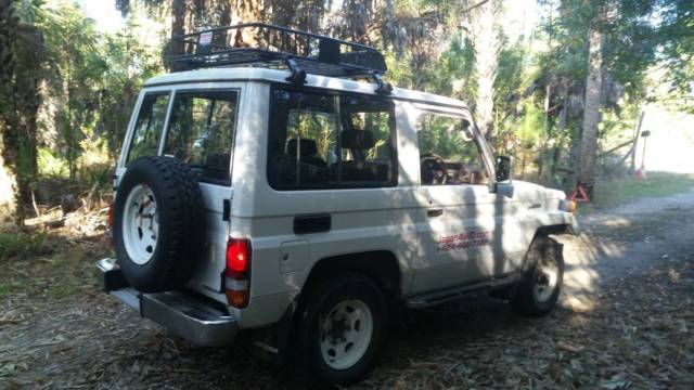 1989 Toyota Land Cruiser BJ70 Diesel 2 Door - photo 5