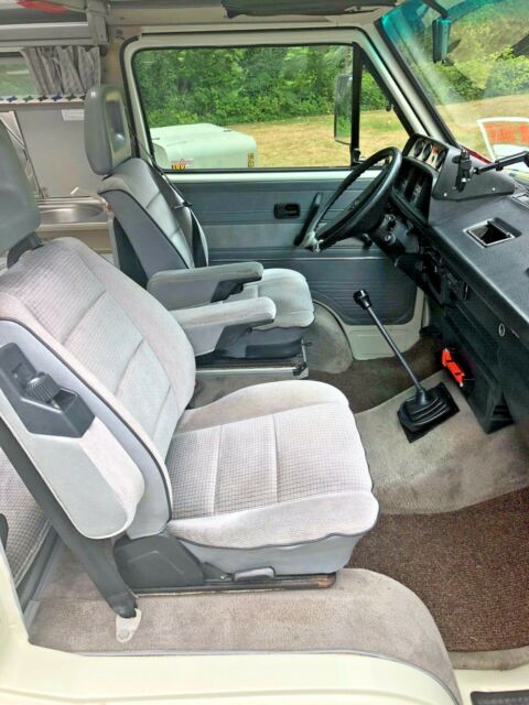 1989 Volkswagen Bus/Vanagon - photo 9