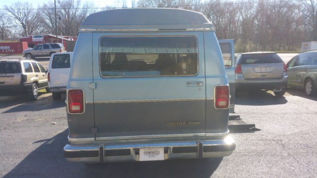1989 Dodge HANDI CAP VAN - photo 10