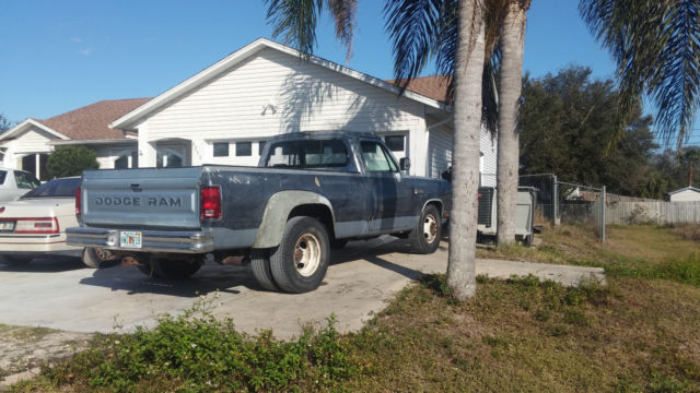 1989 Dodge Ram 3500 Blue and Silver - photo 2