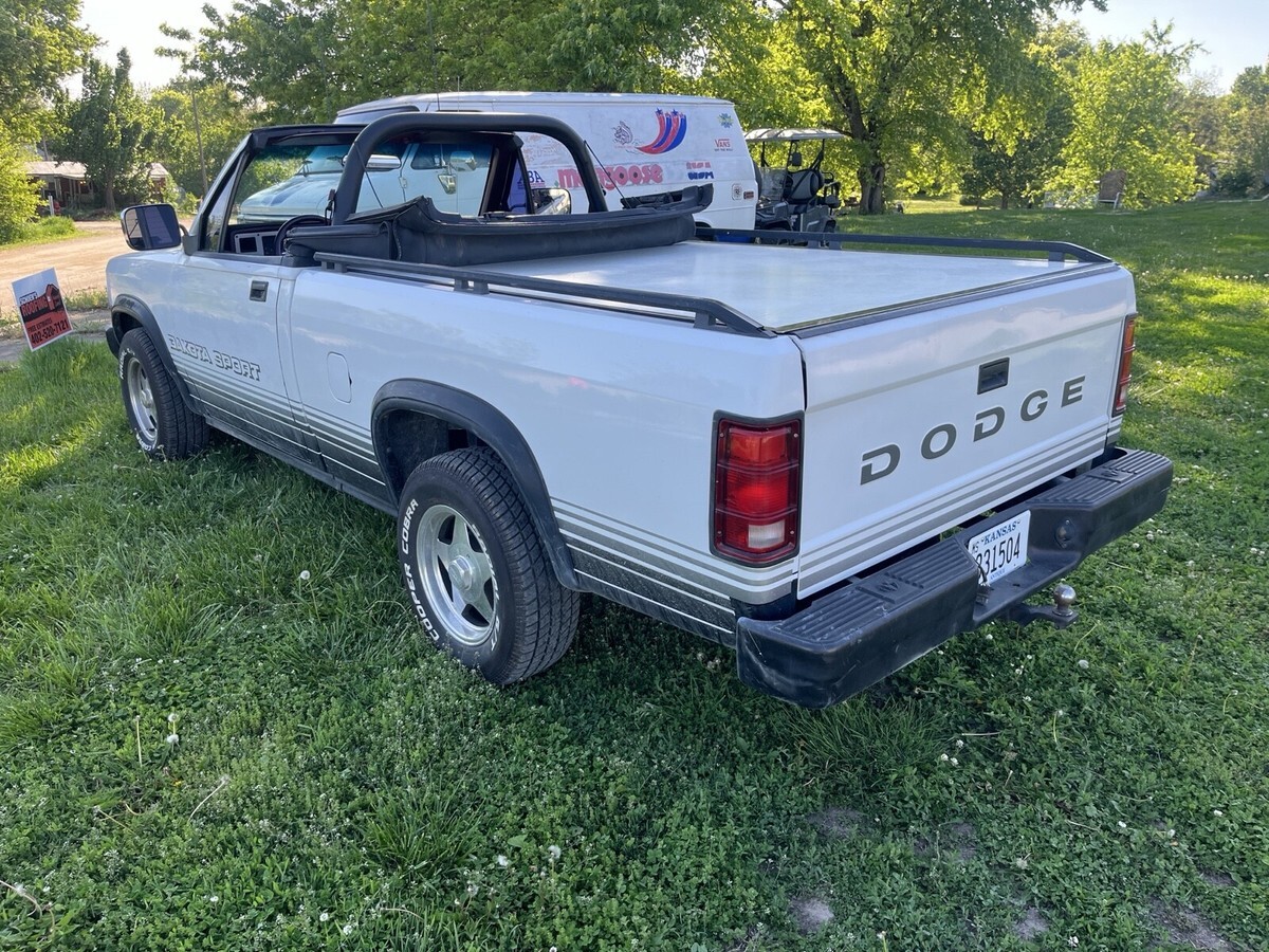 1989 Dodge Dakota SPORT - photo 7