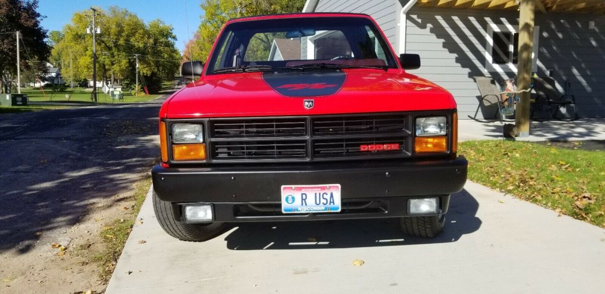 1989 Dodge Dakota SPORT - photo 2