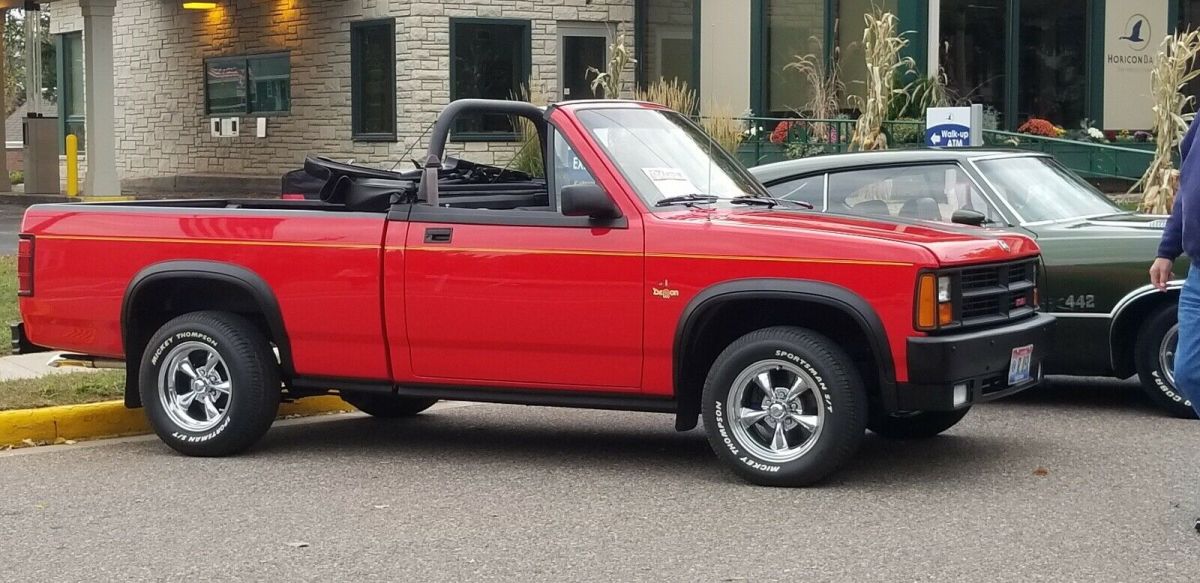 1989 Dodge Dakota SPORT - photo 4