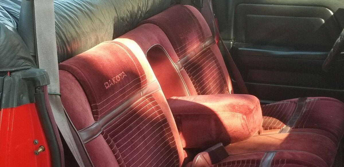 1989 Dodge Dakota SPORT - photo 9