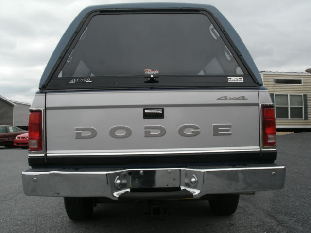1989 Dodge Dakota SE - photo 8