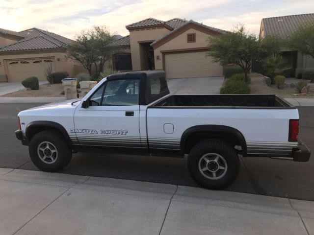 1989 Dodge Dakota Sport Convertible - photo 4