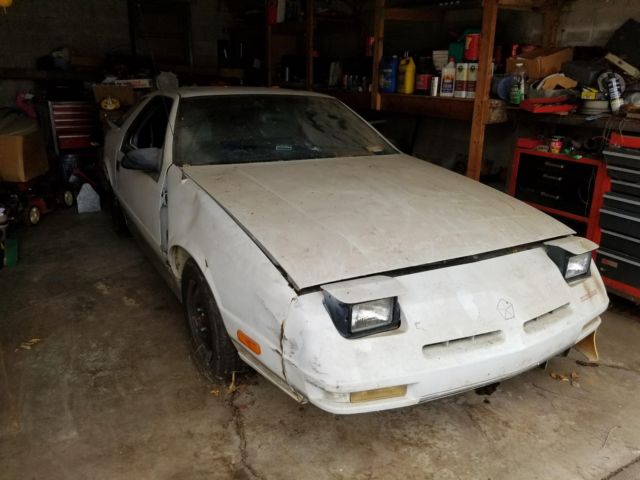 1989 Dodge Daytona ES 1989 Dodge Daytona