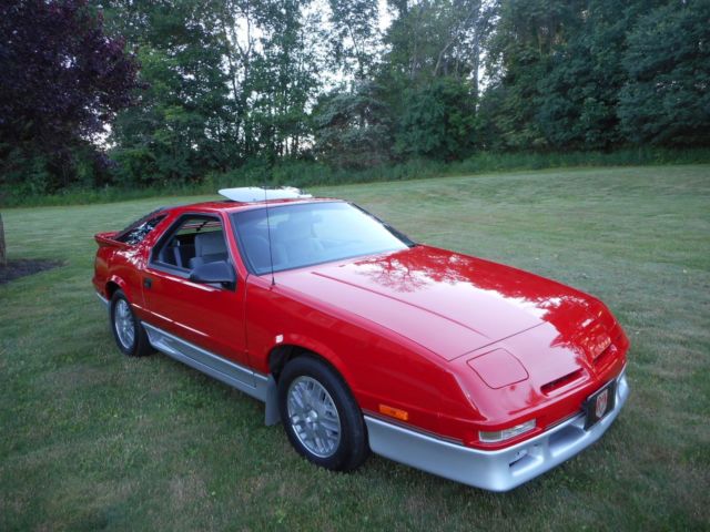 1989 Dodge Daytona ES - photo 6