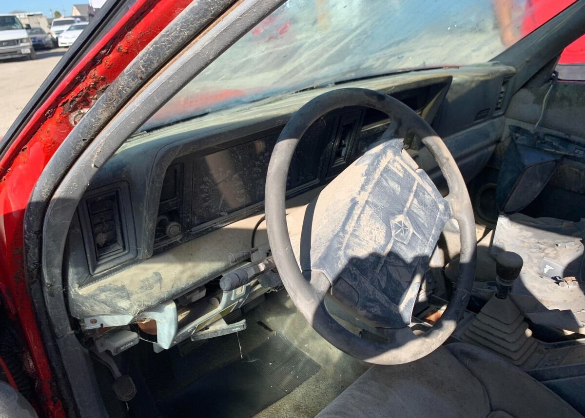 1989 Dodge Daytona - photo 7