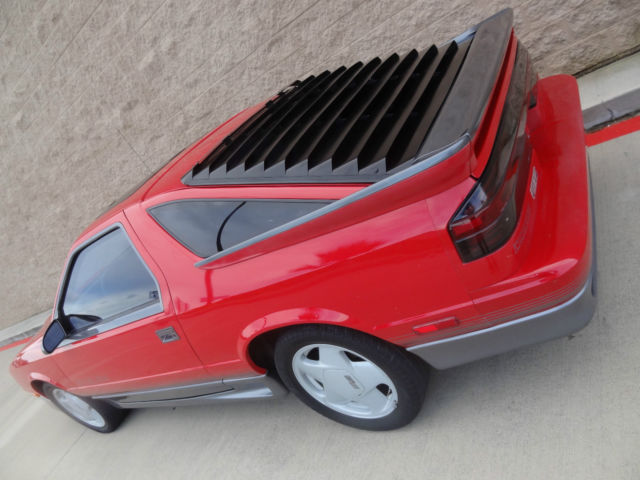 1989 Dodge Daytona 2 door Coupe - photo 4