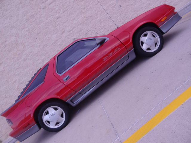 1989 Dodge Daytona 2 door Coupe - photo 5