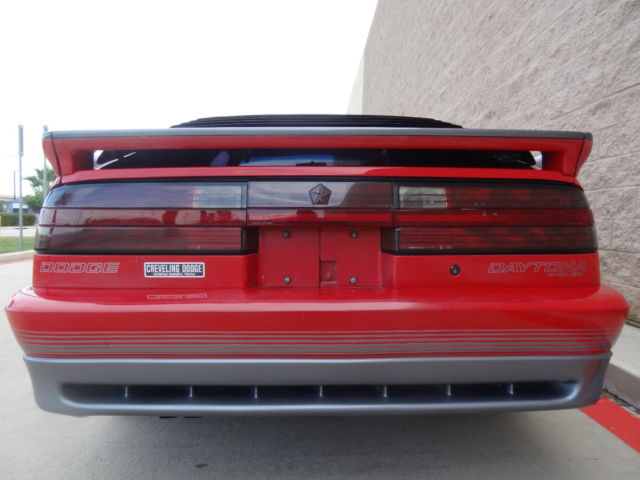 1989 Dodge Daytona 2 door Coupe - photo 9