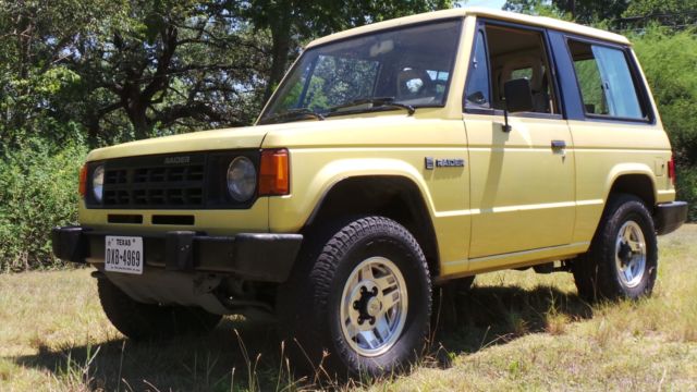 1989 DODGE RAIDER 4X4, MADE BY MITSUBISHI, ORIGINAL PAINT AND INTERIOR RARE! 1989 Dodge Other Pickups