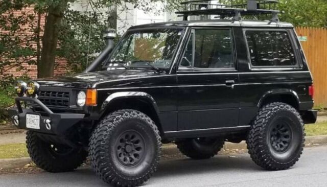 1989 Dodge Raider V6 4x4 Montero Mitsubishi jeep fj40 pajero suzuki samurai 1989 Dodge Raider