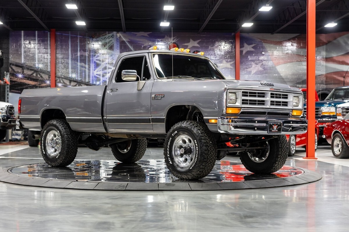 1989 Dodge 3/4 Ton Trucks W250 Sweptline 4WD - photo 13