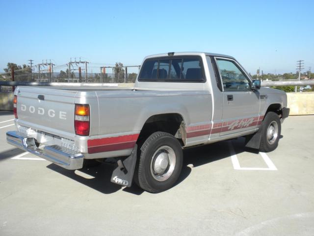 1989 Dodge Other Pickups 4x4 - photo 9