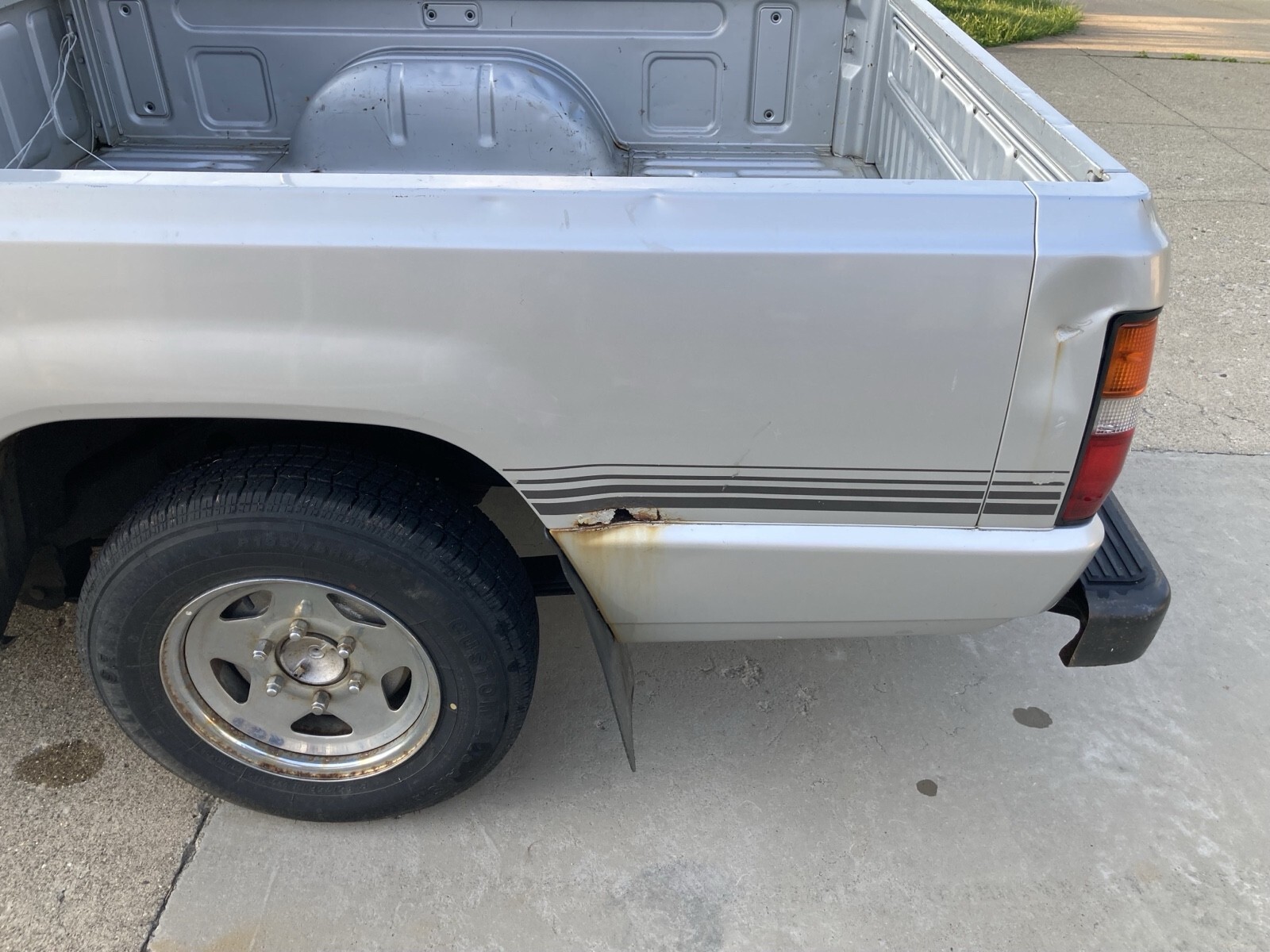 1989 Dodge Ram 50 - photo 6