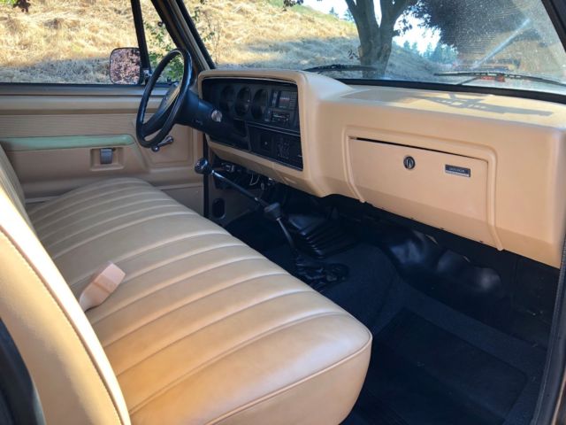 1989 Dodge Ram 2500 - photo 11