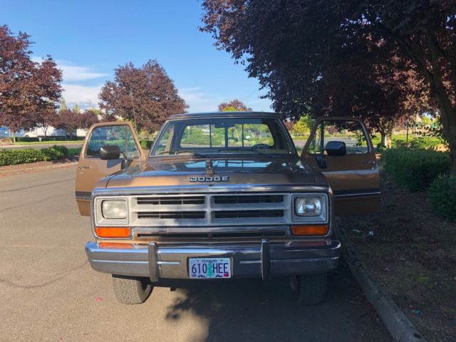 1989 Dodge Ram 2500 - photo 7