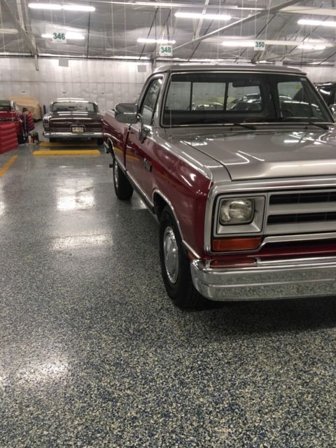 1989 Dodge Ram 2500 - photo 7