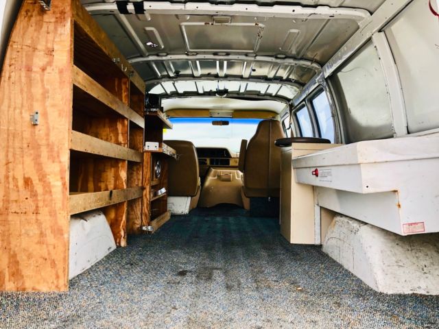 1989 Dodge Ram Van 350 - photo 9