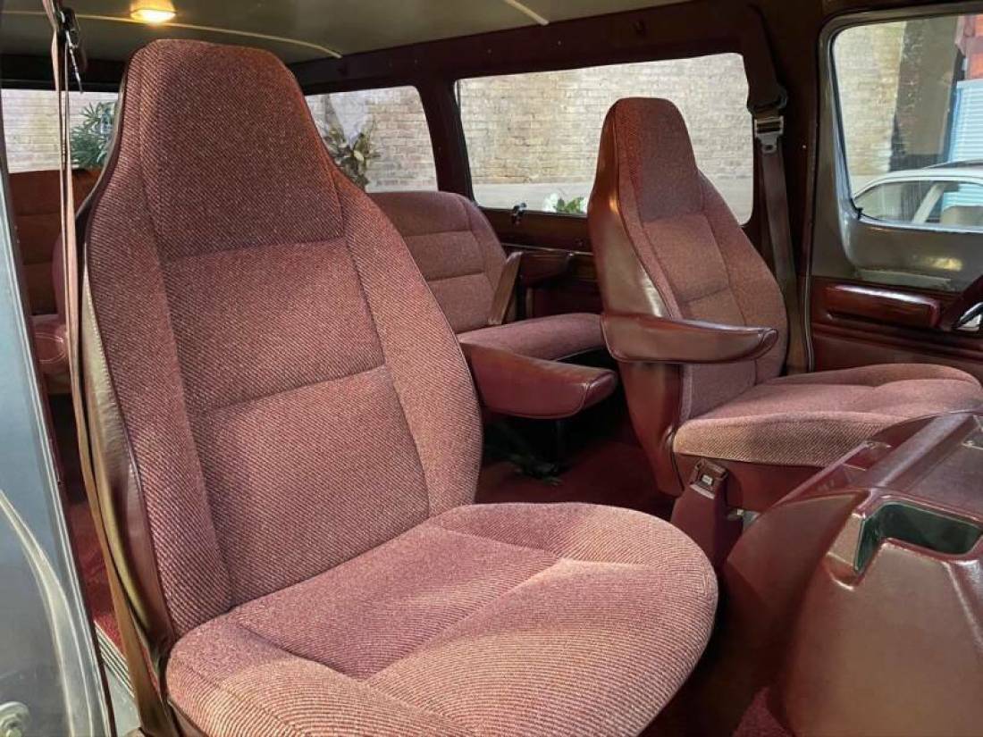 1989 Dodge Ram Van B150 Value 3dr Passenger Van - photo 10