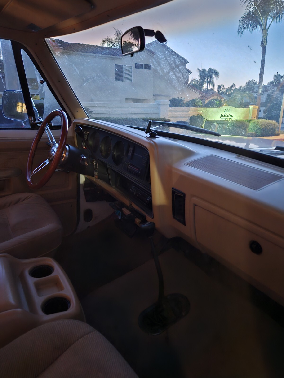 1989 Dodge Ramcharger AW150 - photo 9