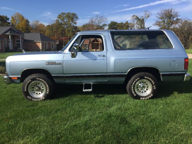 1989 Dodge Ramcharger D100 - photo 3