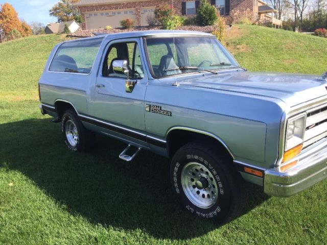 1989 Dodge Ramcharger D100 - photo 5