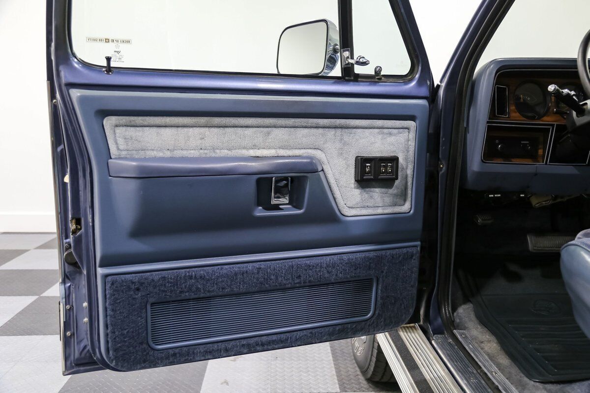 1989 Dodge Ramcharger - photo 12