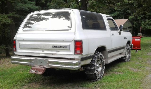 1989 Dodge Ramcharger - photo 6