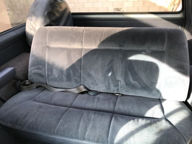 1989 Dodge Ramcharger SE150 - photo 8