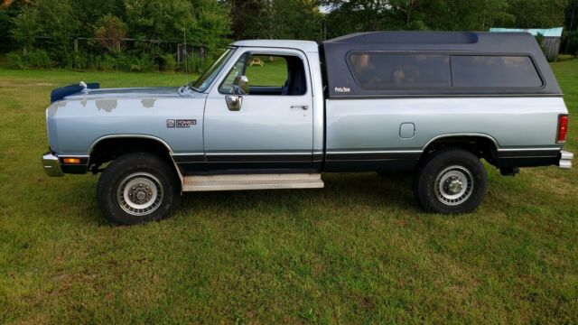 1989 Dodge Ram 2500 - photo 4