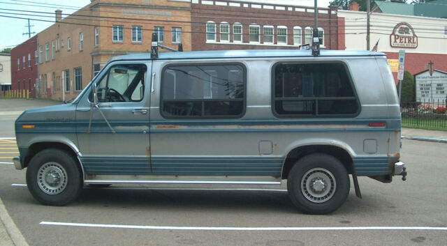 1989 E350 travel van, 7.3 diesel, C6-Gear Vendors overdrive, ATS turbo 1989 Ford E-Series Van XLT