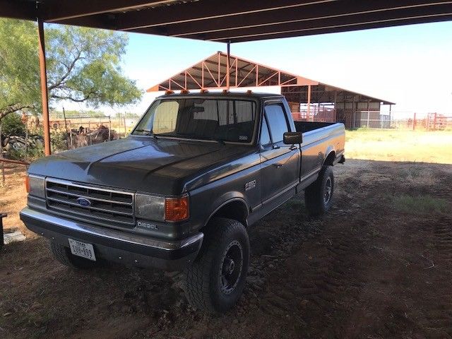 1989 Ford F-350 Lariat - photo 2