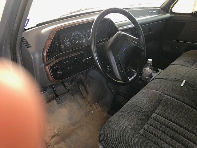 1989 Ford F-350 Lariat - photo 6