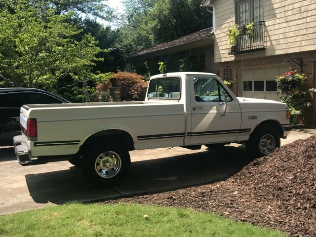 1989 Ford F-150 Lariat - photo 4
