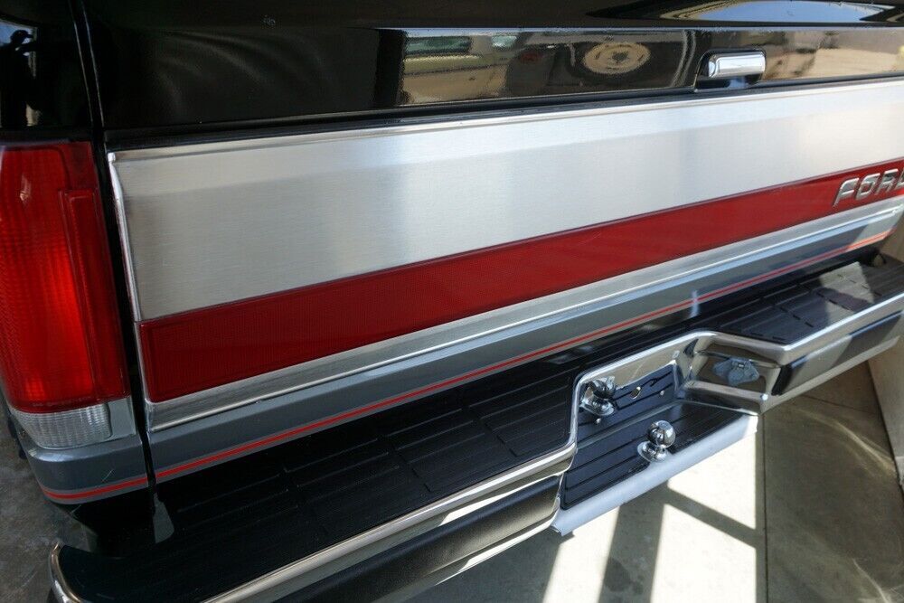 1989 Ford F-150 Lariat XLT - photo 10