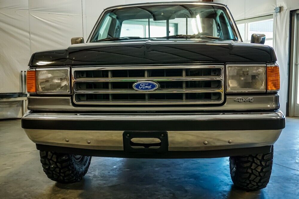 1989 Ford F-150 Lariat XLT - photo 5