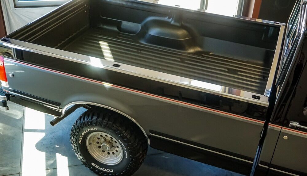 1989 Ford F-150 Lariat XLT - photo 7