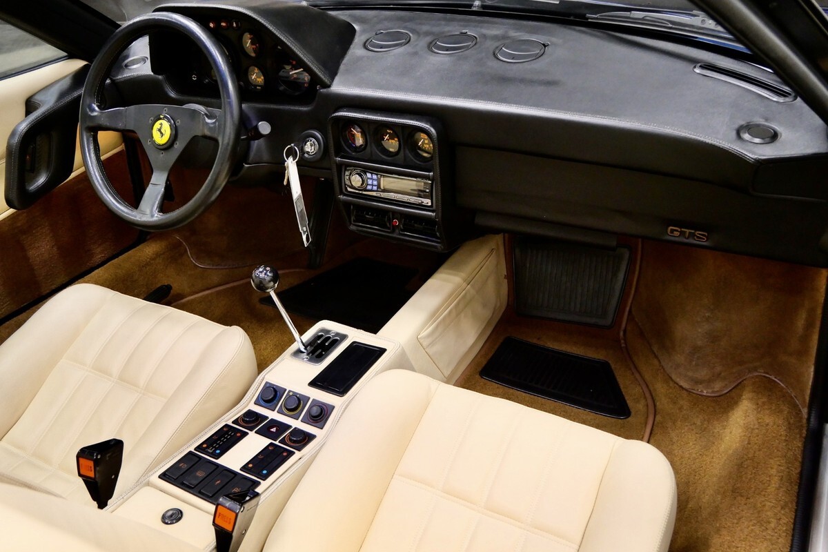 1989 Ferrari 328 GTS - photo 13