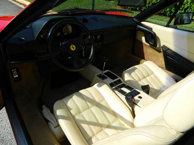 1989 Ferrari 328 COLLECTOR QUALITY 328 GTS WITH ONLY 31K MILES - photo 2