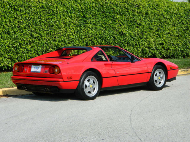 1989 Ferrari 328 COLLECTOR QUALITY 328 GTS WITH ONLY 31K MILES - photo 4