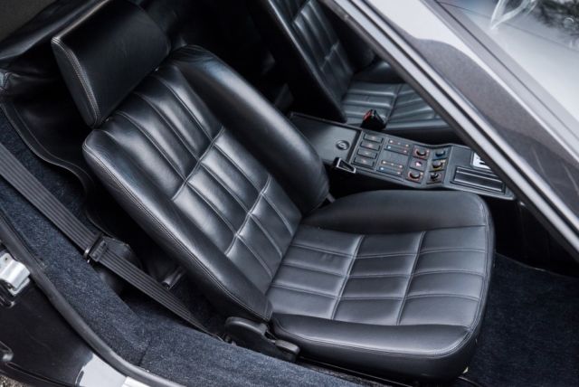 1989 Ferrari 328 - photo 12