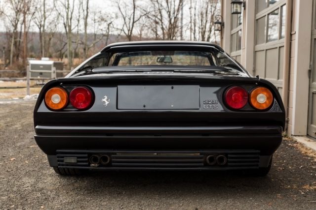 1989 Ferrari 328 - photo 7