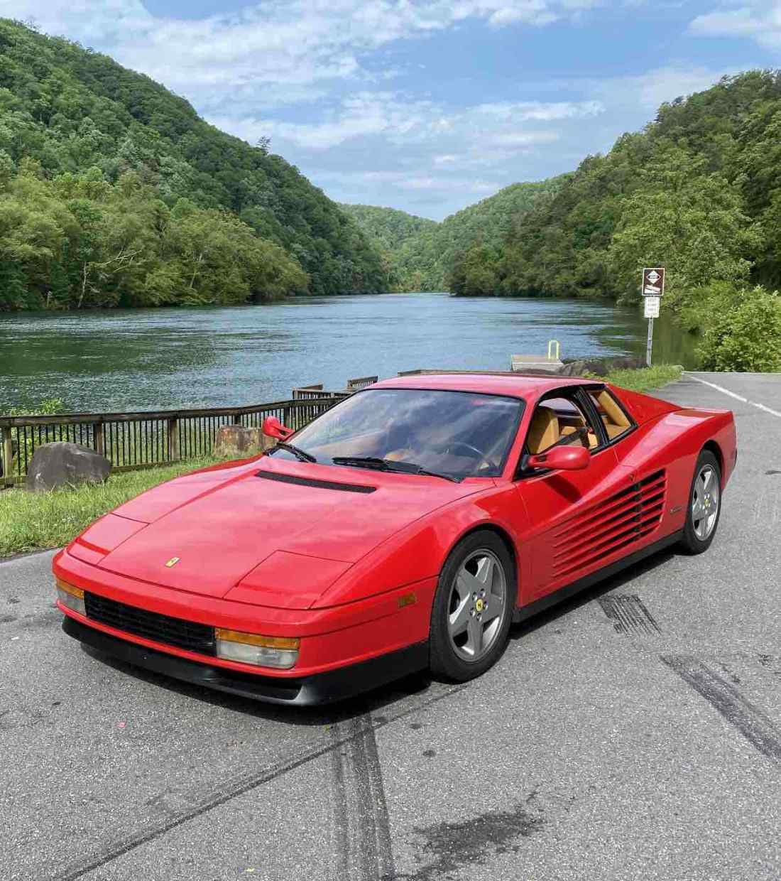 1989 Ferrari Testarossa Coupe Red RWD Manual 1989 Ferrari Testarossa
