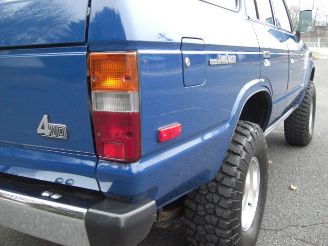 1989 Toyota LAND CRUISER FJ62 - photo 8