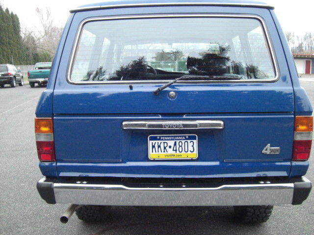 1989 Toyota LAND CRUISER FJ62 - photo 9